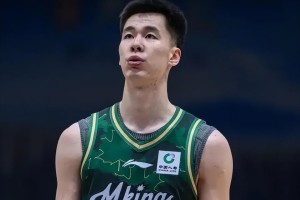 星空体育app下载-CBA25-26赛季合同到期的四条“大鱼”，谁被挖走拭目以待
